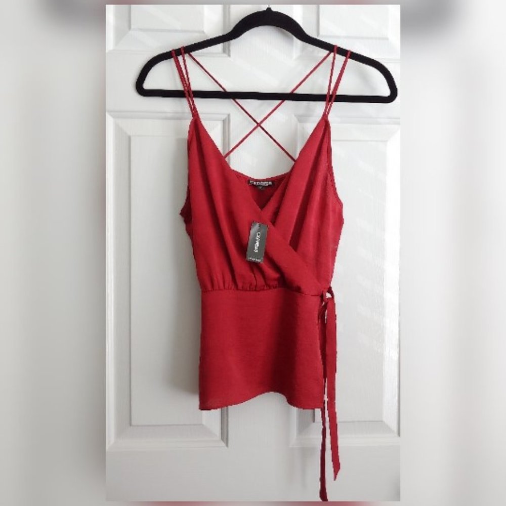 EXPRESS Top V-neck Criss Cross Spaghetti Straps Red Size Small NWT